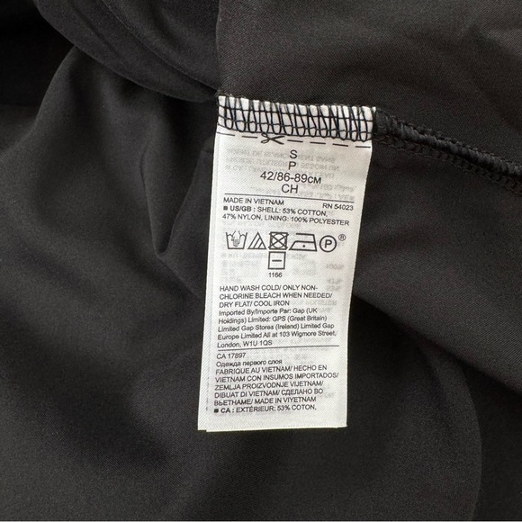 Banana Republic Womens Off The Shoulder Ruffle Blouse S Black Eyelet Feminine - Picture 12 of 14